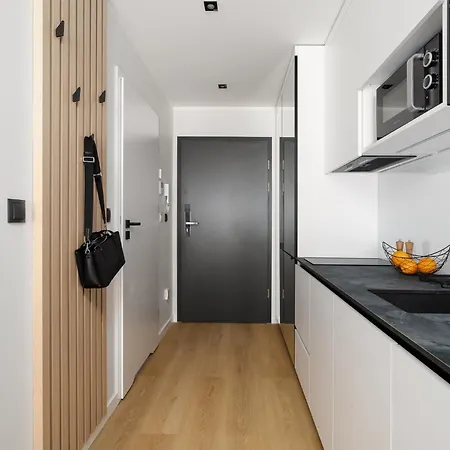 Charlie - Plac Wolnosci W Poznaniu * Πόζναν