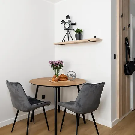 Charlie - Plac Wolnosci W Poznaniu * Poznań